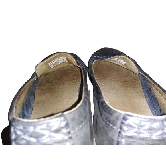 UGGS Kalee Moccasin Grey/Gray Leather Slip On Flat Shoe Size 8.5 Australian Shoe - Picture 9 of 11